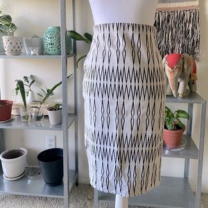 ZARA Fitted stretch skirt